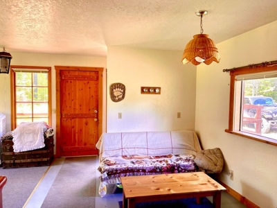 Montana Cabin In Heron For Sale - image 15