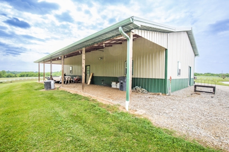 Country Home and 15 acres in Southeast Indiana - image 7