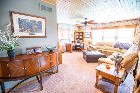 Country Home and 15 acres in Southeast Indiana - image 25