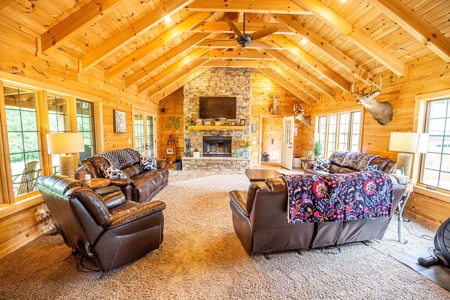 Country Home and 15 acres in Southeast Indiana - image 33