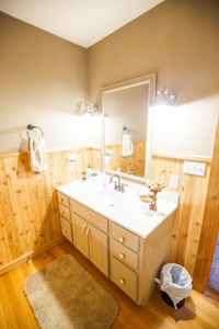 Country Home and 15 acres in Southeast Indiana - image 19