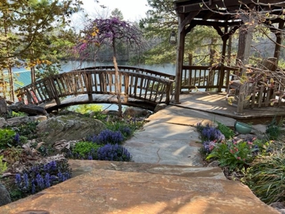 6-Br, 5-Ba Home On 92+ Acres Bordering National Forest - image 1