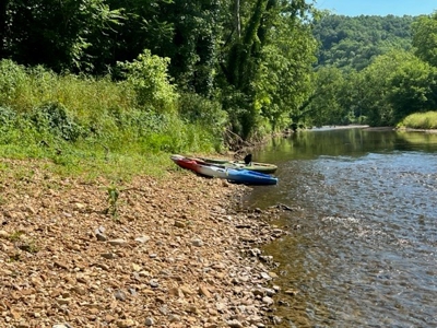 Tennessee Riverfront Property Great for Kayaking & Fishing - image 3