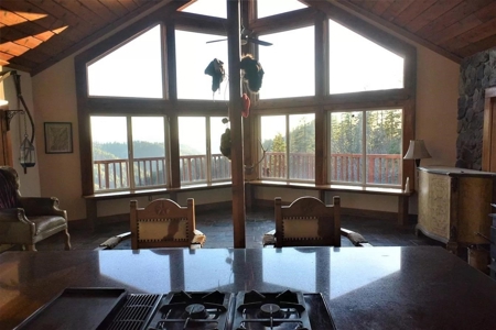 Northern California Recreational Properties w/Homes for Sale - image 34