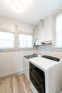 Renovated Historic Home close to Downtown Waterfront - image 33