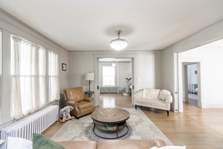 Renovated Historic Home close to Downtown Waterfront - image 17