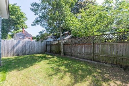 Renovated Historic Home close to Downtown Waterfront - image 10