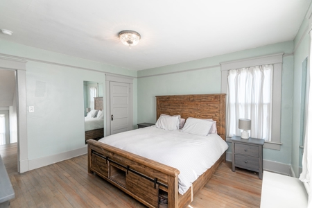 Renovated Historic Home close to Downtown Waterfront - image 49