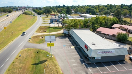 Commercial Building For Sale Paris Texas Lamar County - image 5