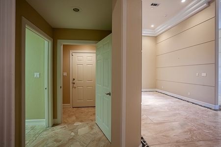 Luxury Home To Be Auctioned 870 Baker Ave. Port Neches - image 27