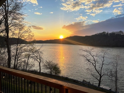 Home with Claytor Lake view - Hiwassee, VA - image 38