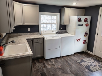 Home with Claytor Lake view - Hiwassee, VA - image 26