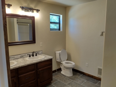 New Construction Ranch Style Home on Gorgeous Golf Course - image 9