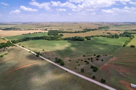 Custer County, OK Land for Sale – 160 Acres - image 3