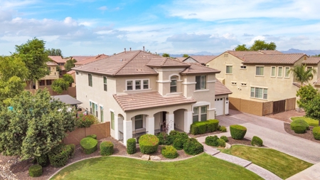 5 Bedroom Remodeled Home With Pool Gilbert, Az - image 3
