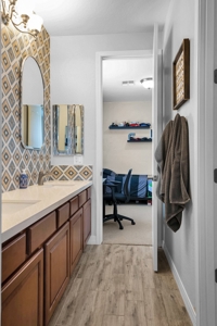 5 Bedroom Remodeled Home With Pool Gilbert, Az - image 36