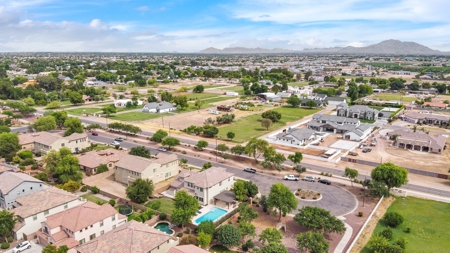 5 Bedroom Remodeled Home With Pool Gilbert, Az - image 8