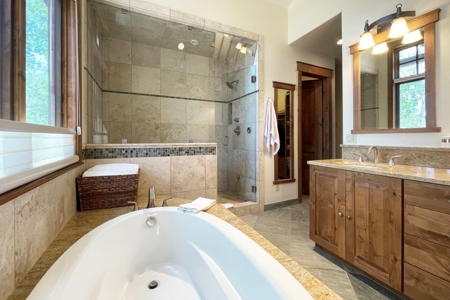 Colorado Luxury Mountain Cabin in Gated Golf Community - image 20