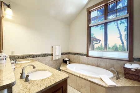 Colorado Luxury Mountain Cabin in Gated Golf Community - image 19