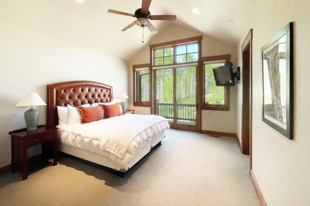 Colorado Luxury Mountain Cabin in Gated Golf Community - image 23