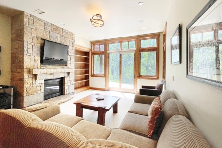 Colorado Luxury Mountain Cabin in Gated Golf Community - image 25