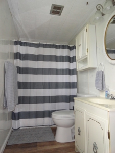 Lake Of The Ozarks Lakefront Home For Sale - image 15