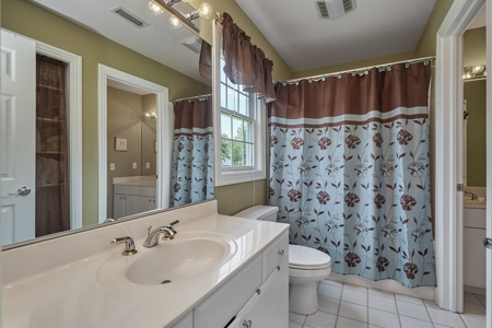 Golf Course Home With Water Views Located In Gated Community - image 31