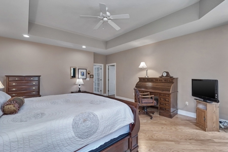 Golf Course Home With Water Views Located In Gated Community - image 26