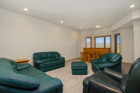Beautiful House - Beautiful Views! - image 17