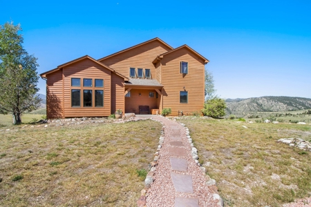 Beautiful House - Beautiful Views! - image 2