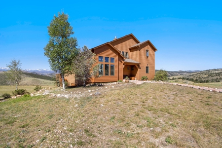 Beautiful House - Beautiful Views! - image 3