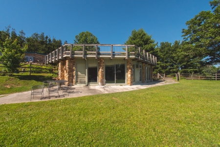 Doe Run Lodge and Cabin for Sale on Blue Ridge Parkway! - image 37