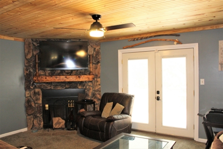Charming Creekside Townhome for Sale in Hickory, NC! - image 8