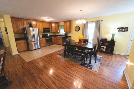 Aquatic Base on Claytor Lake for Sale in Radford Virginia - image 23