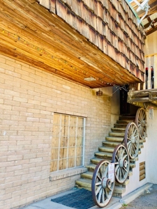 Commercial Building with 5 Bedroom Attached Home - image 4