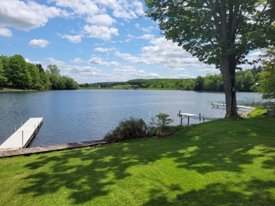Waterfront Home on Eaton Brook Reservoir For Sale in Eaton - image 6