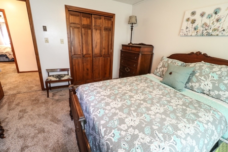 Country Home for sale in Central Kentucky - Hobby Farm - image 34