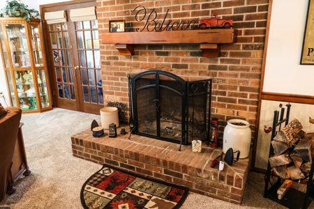 Country Home for sale in Central Kentucky - Hobby Farm - image 9