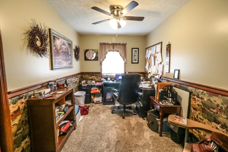 Country Home for sale in Central Kentucky - Hobby Farm - image 21