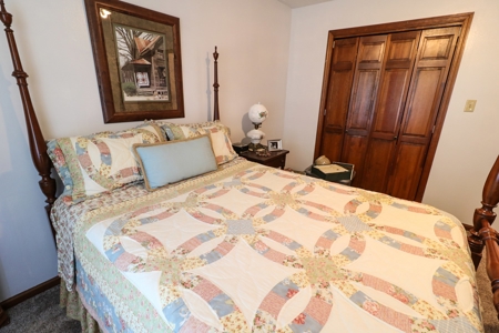 Country Home for sale in Central Kentucky - Hobby Farm - image 32