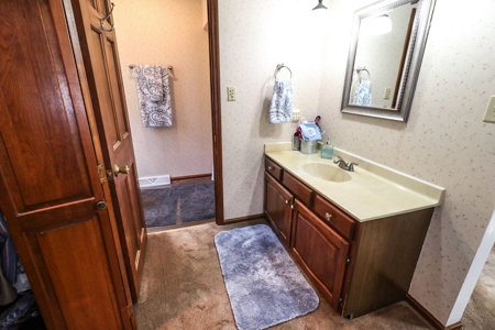 Country Home for sale in Central Kentucky - Hobby Farm - image 25