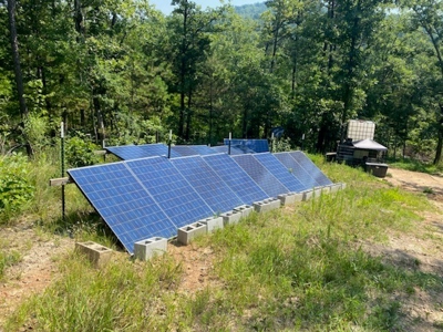 Off Grid Cabin For sale -Robbers Cave Park- Wilburton,OK - image 1