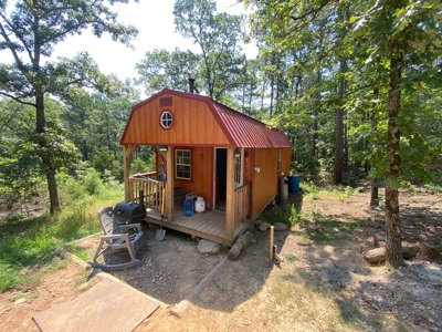 Off Grid Cabin For sale -Robbers Cave Park- Wilburton,OK - image 17