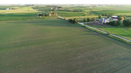 Marshall County Iowa Farmland Auction - image 31