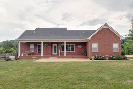 Country Home for Sale in Maury County, Tennessee - image 34
