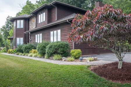Home on Glenrochie Golf Course for Sale in Abingdon VA - image 10
