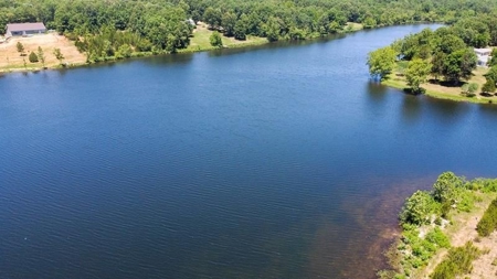 Ranch Style Home On 6.27 Acres With Spring Fed Lake Access - image 39