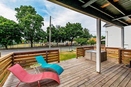 Home for Sale in Sarnia, Ontario - image 9