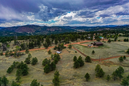 Colorado Mtn Property with Small Cabin, Water, Power & Views - image 27