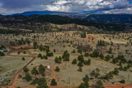 Colorado Mtn Property with Small Cabin, Water, Power & Views - image 3
